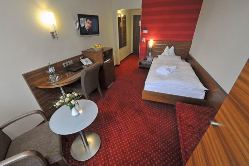 Hotel Nothnagel Griesheim  Bagian luar foto